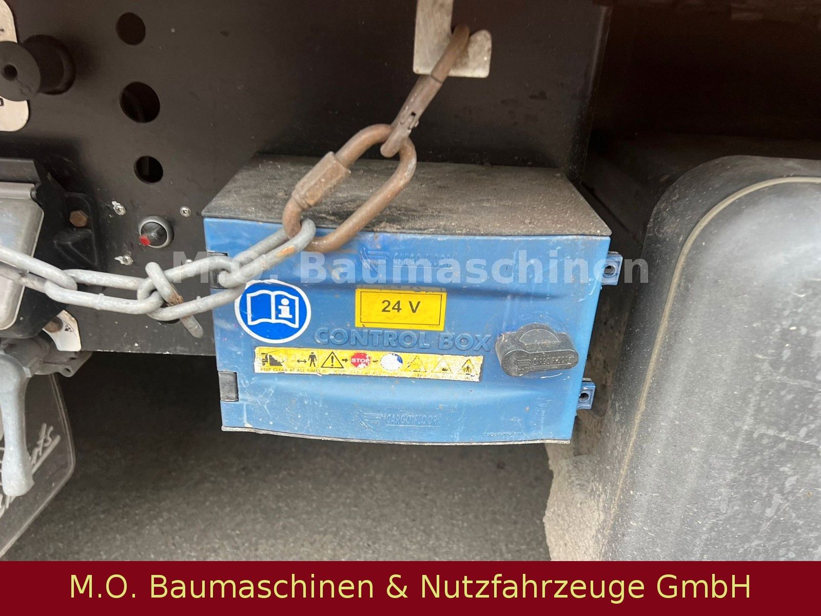 Fahrzeugabbildung Stas S300 ZX / 3 achser / Luft / Walkingfloor / Plane