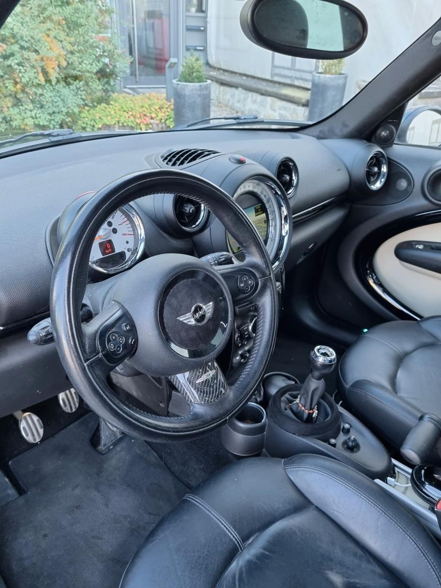 MINI Countryman S ALL4 JCW Paket