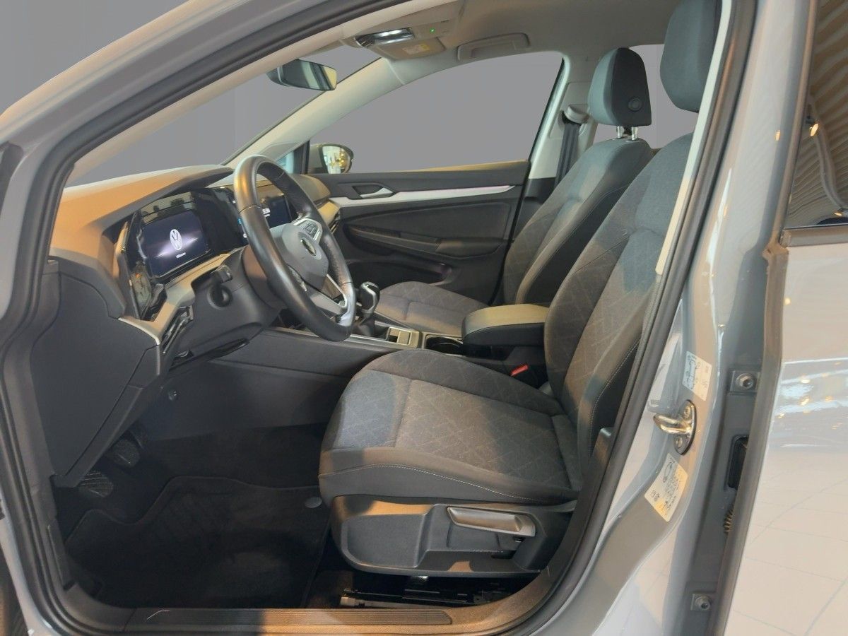 Volkswagen Golf - Bild 9