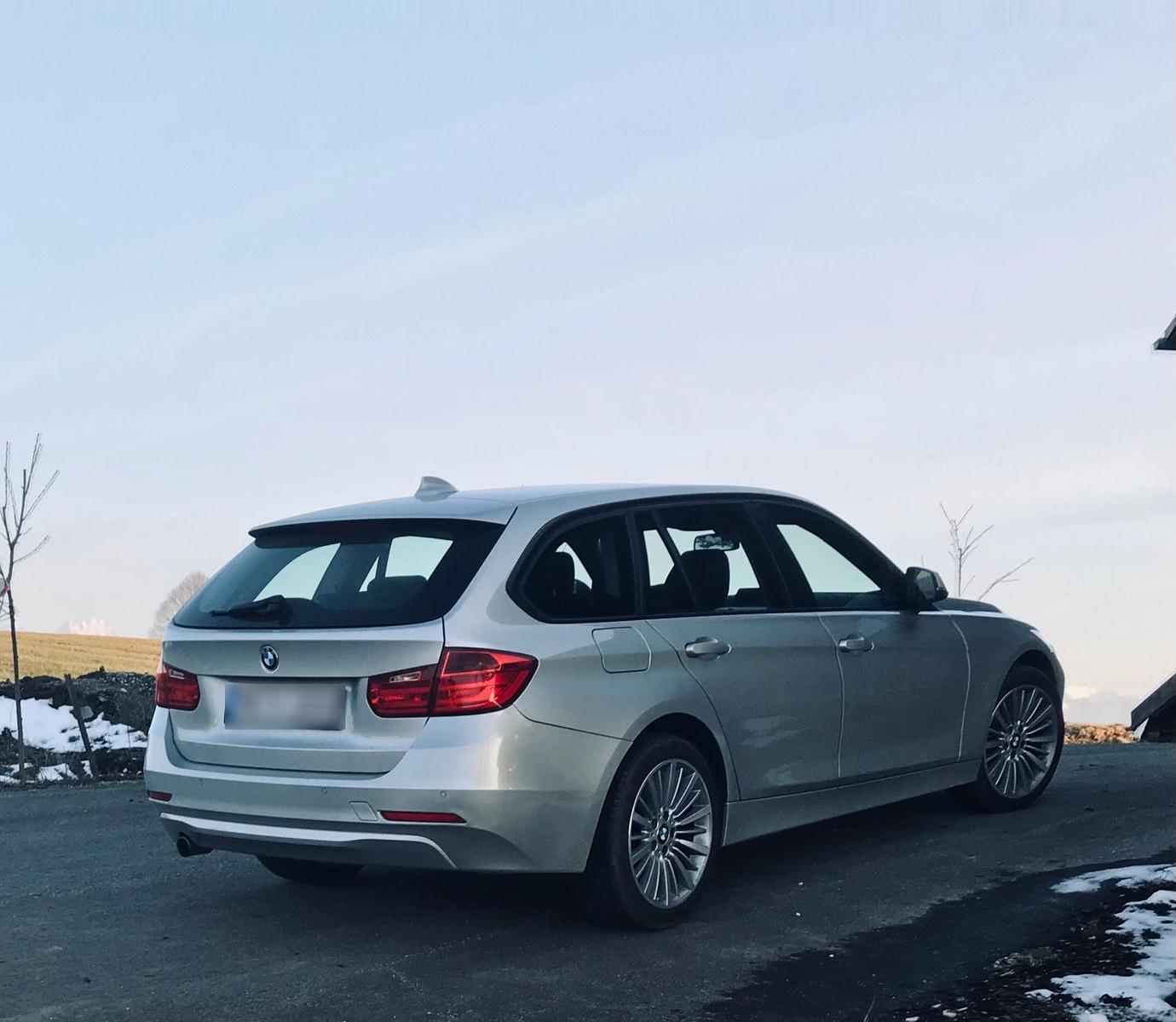 BMW 320
