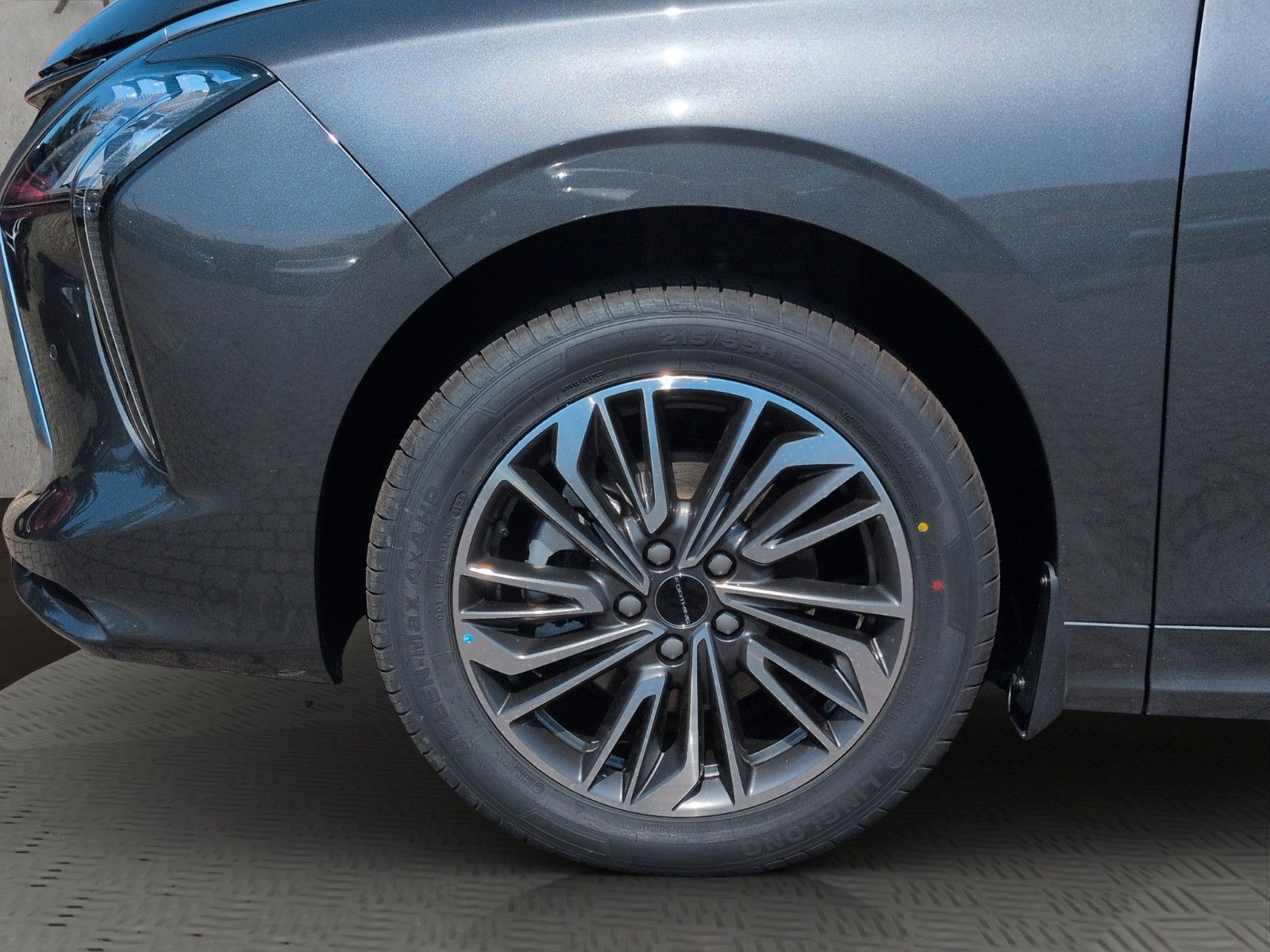 Fahrzeugabbildung DFSK Forthing 4 Noble 1.5T DSG7 MJ26