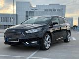 Ford Focus Turnier Titanium 1.5 EcoBoost 182PS 2. Hnd - Ford Focus: 1.2