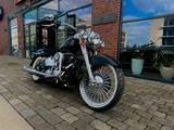 Harley-Davidson FLSTN Softail Deluxe Chicano mit vielen Extras - Motorräder in Bielefeld