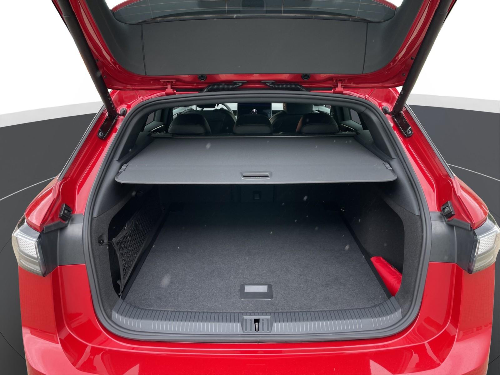 Volkswagen ID.7 Tourer Pro +AHK+MATRIX+AREA-VIEW+NAVI+LED++