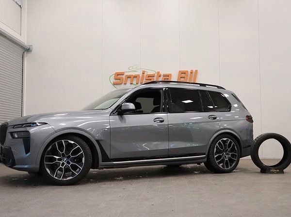 BMW X7 xDrive40d M SportPro Exclusive B&W SKY 25%VAT