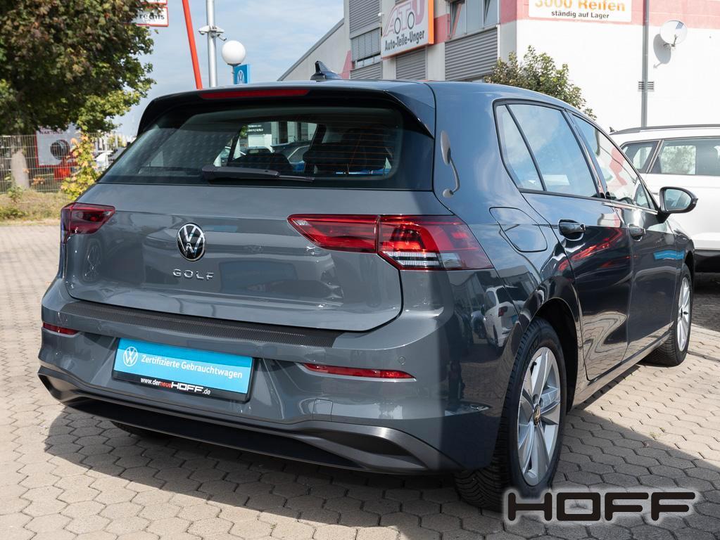 Volkswagen Golf VIII 1.5 TSI Life LED Navigation AppConnect