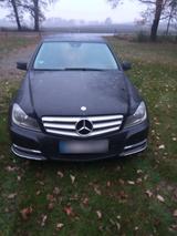 Mercedes-Benz Mercedes Benz 200 C-Klasse # Diesel # Unfa... - Mercedes-Benz 200 mit Diesel-Antrieb: Limousine, Schaltgetriebe