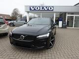 Volvo V60 Ultra B4 Dark/B&W/Pano/Massage/360°/Head-Up - Volvo V60: Ultra Dark