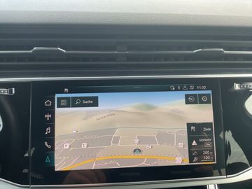 Audi Q7 - 10