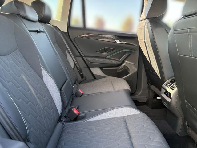 Tiguan GOAL 2.0 TDI DSG AHK-klappbar Navi 360 Ka