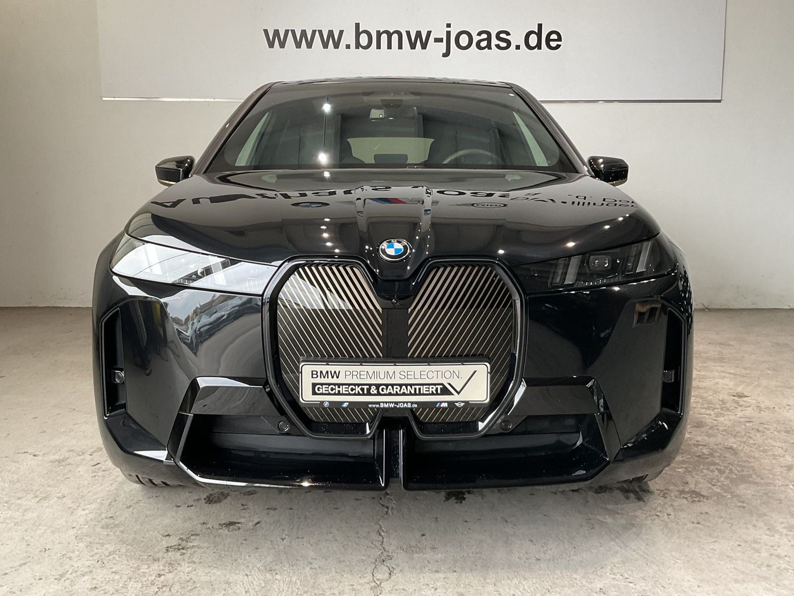 Fahrzeugabbildung BMW iX xDrive60 |Sitzbelüftung |Sky Lounge |M Sportp