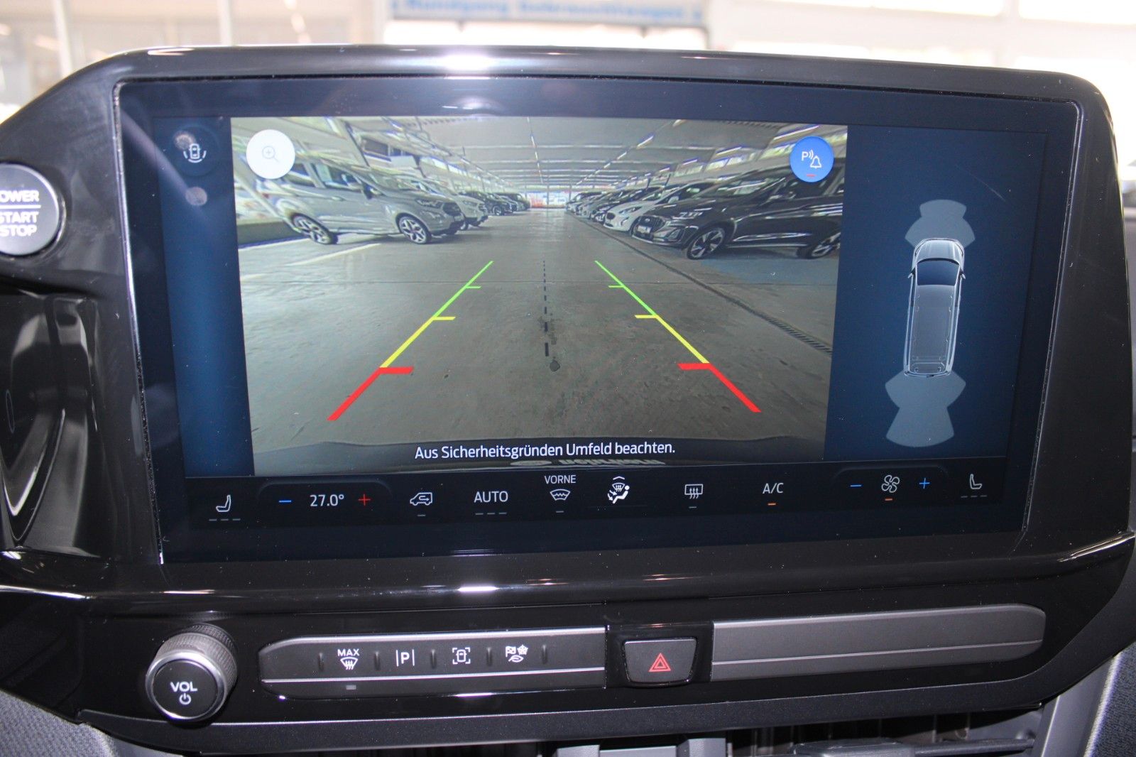 Fahrzeugabbildung Ford Tourneo Custom L1 TREND 8-Sitze LED NAVI CAM uvm