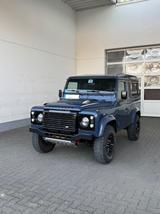 Land Rover Defender 90 Td4 Station Wagon S S - blaue Land Rover Defender