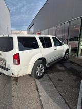 Nissan Pathfinder - Nissan Pathfinder in München