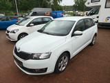 Skoda Rapid 1.0 TSI Active Spaceback - ALU/PDC - Skoda Rapid Active mit Benzin-Antrieb
