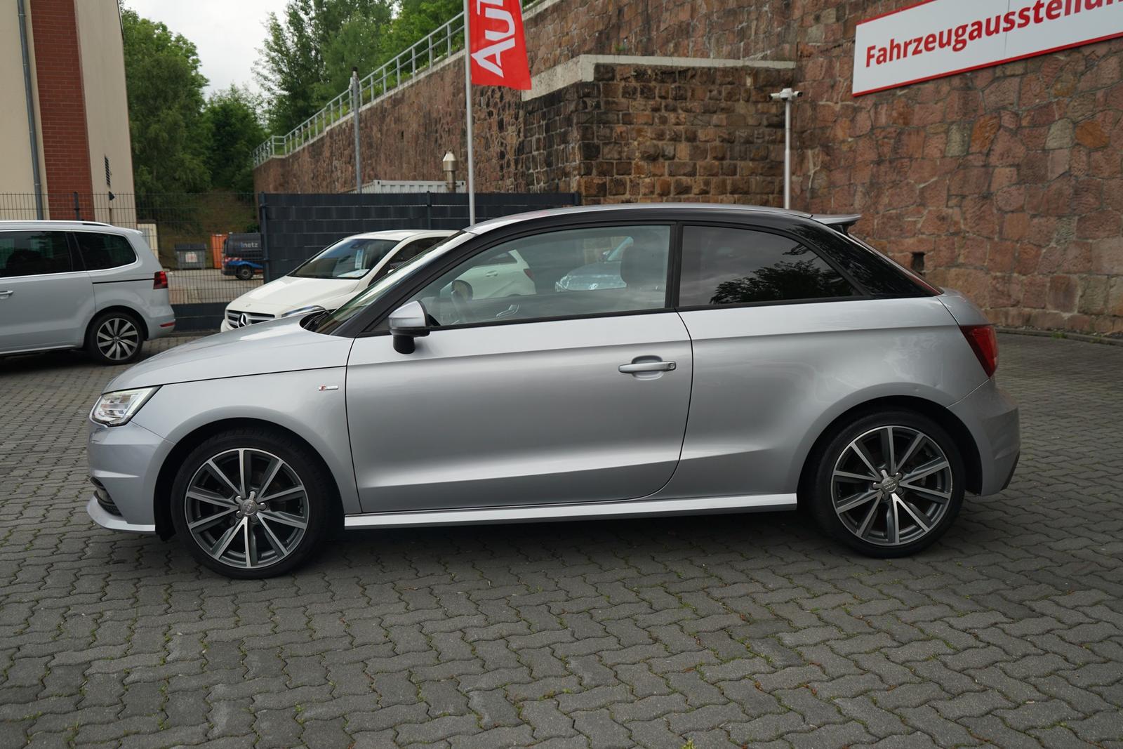 Audi A1 1.0 TFSI S-Line Bi-Xenon Klimaaut. Tempomat