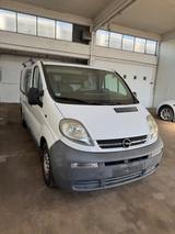 Opel Vivaro wenig KM zu verkaufen - gebrauchte Opel Vivaro aus dem Jahr 2005