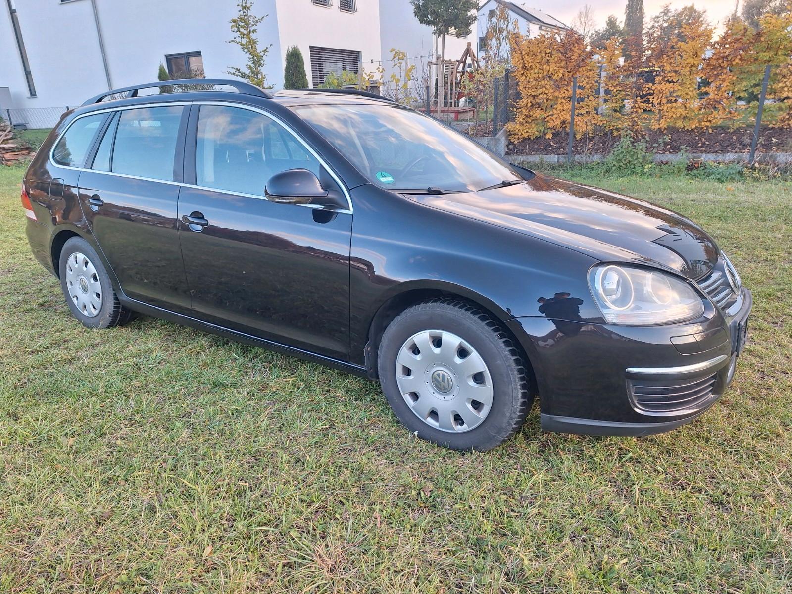 Volkswagen Golf 2008 — rear view