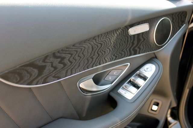 Fahrzeugabbildung Mercedes-Benz GLC 300 4Matic LED Alcantara HUD PDC Kam. Temp.