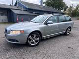 Volvo V70 Kombi Momentum - gebrauchte Volvo V70 aus dem Jahr 2007