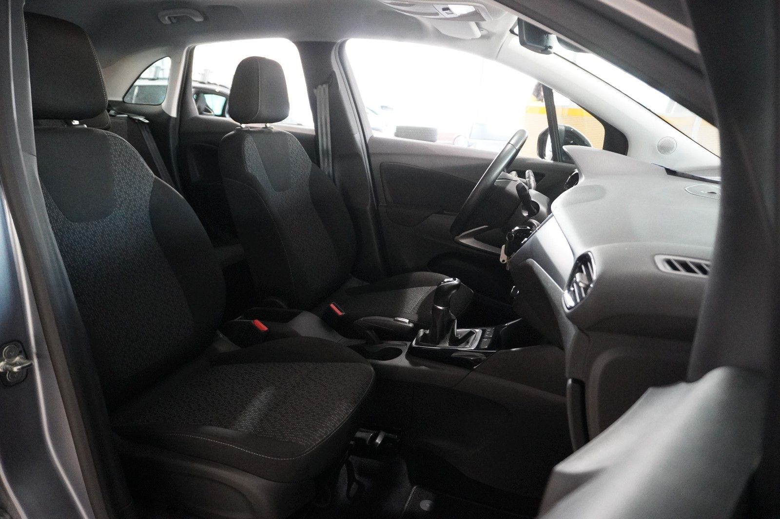 Fahrzeugabbildung Opel Crossland (X) 1.2 EDITION NAVI/LED/KAMERA/DAB+