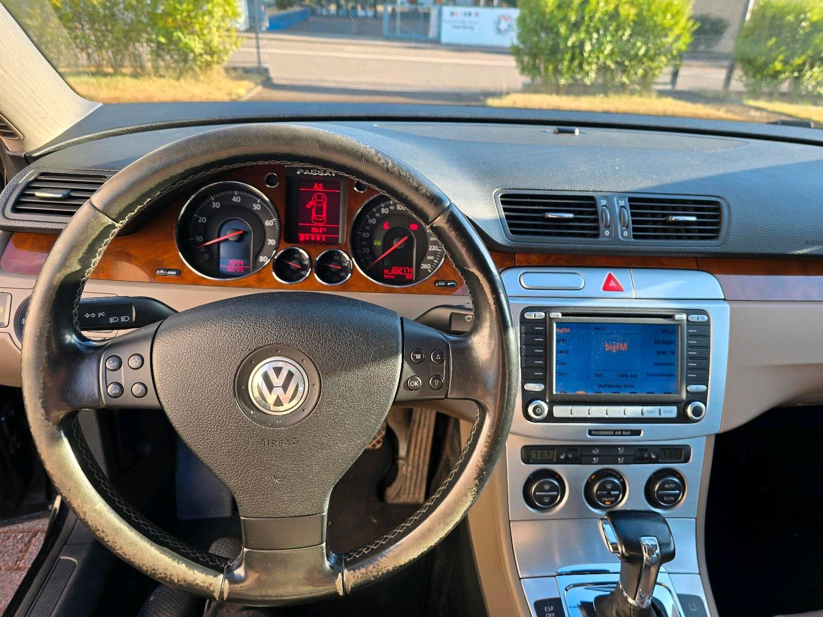 Volkswagen Passat 2006 — photo 12
