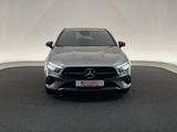 Mercedes-Benz A 200*PROGRESSIVE*NIGHT-LED-CARBON-R.KAM-LHZ-SHZ - Mercedes-Benz A 200 mit Benzin-Antrieb: Limousine