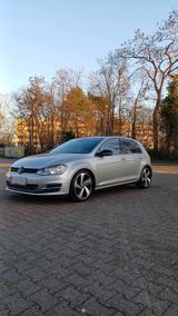 Volkswagen VW GOLF 7 1.2 TSI Bluemotion - Volkswagen Golf aus 2012: 7