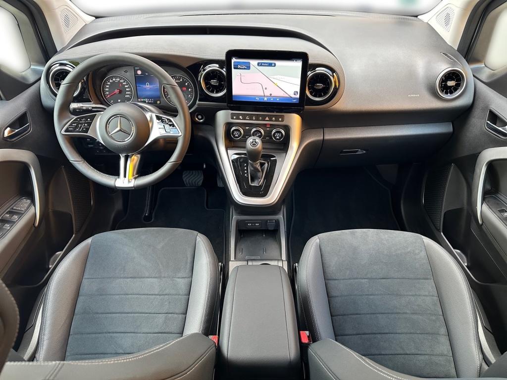 Mercedes-Benz T 180 PROGRESSIVE Lang Navi LED Kamera Tempomat