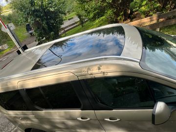 Ford Grand Tourneo - 9