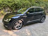 Volkswagen Tiguan 1.5 TSI R-Line Comfort/Navi/SHZ/Winter - Volkswagen Tiguan: W