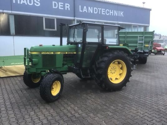 John Deere 2040 S