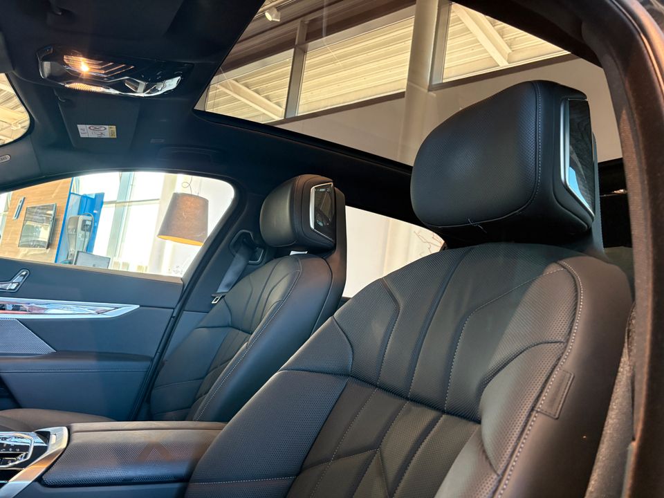 BMW 740 - Bild 17