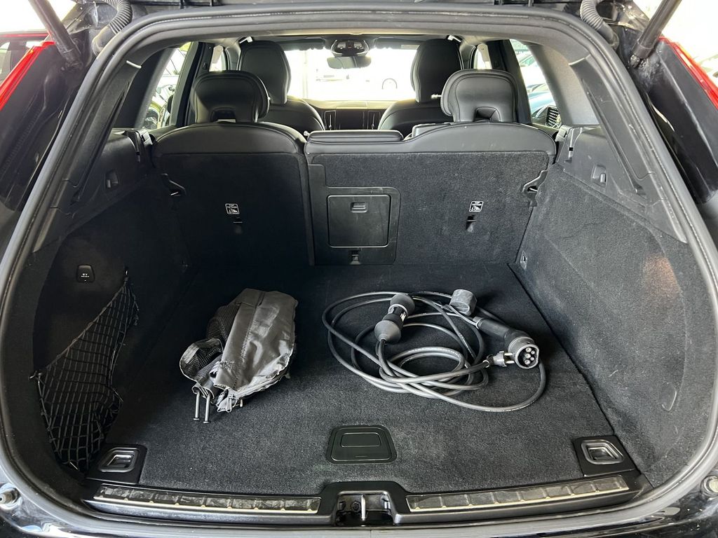 Volvo XC60 T6 Plus Black Edition Recharge AWD ACC BLIS