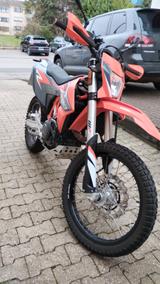 KTM 690 Enduro R - KTM ENDURO 690 R