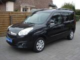 Opel COMBO TOUR +1,4i TURBO+AHK+BLACK EDITION+SZHZG ! - Opel Combo Gebrauchtwagen in Mülheim (Ruhr)