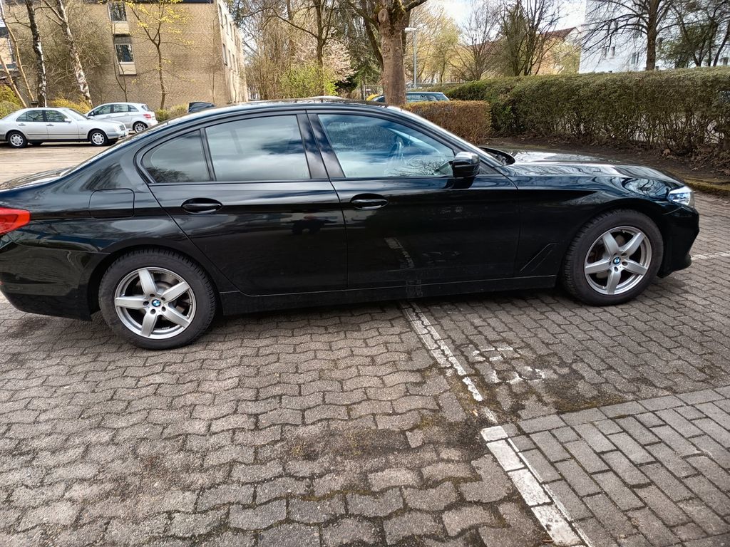Image of BMW 520