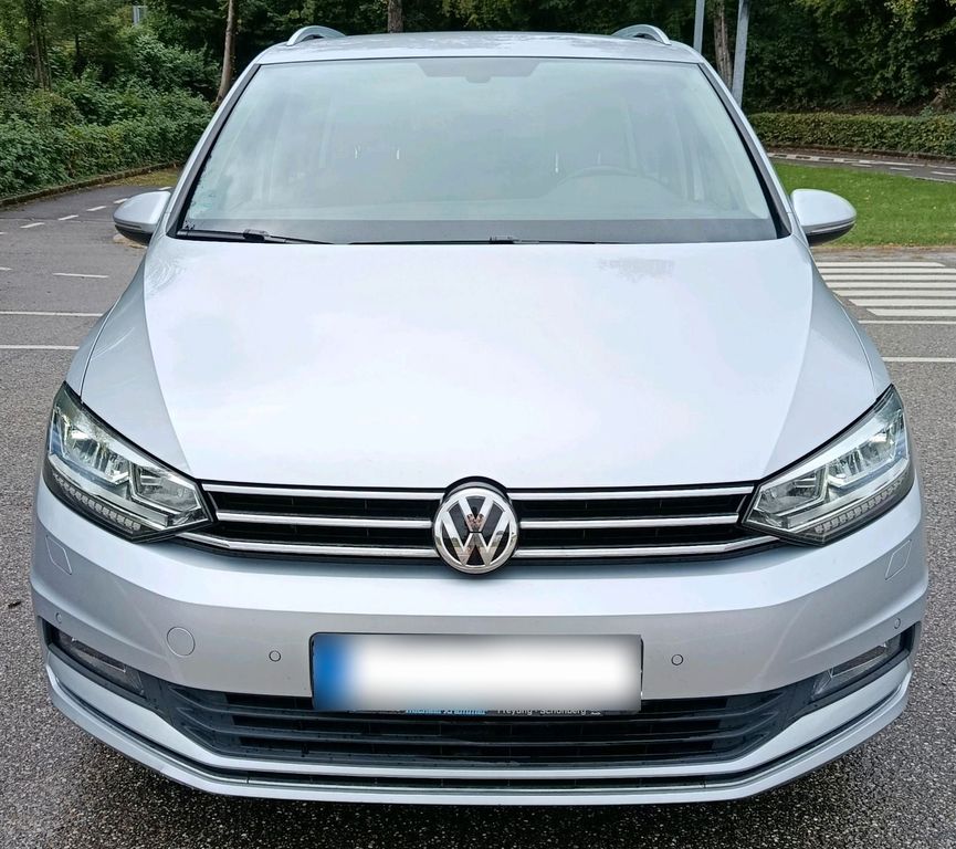 Image of Volkswagen Touran