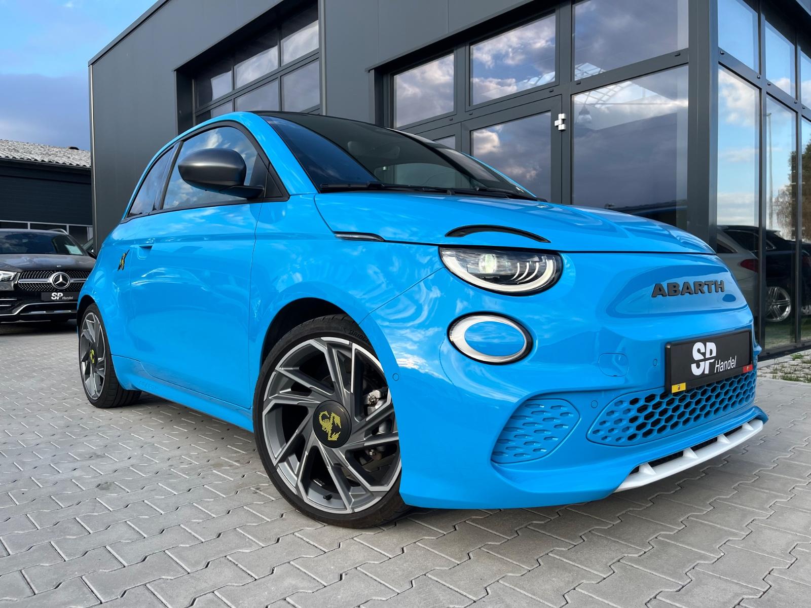 Abarth 500e Cabrio Turismo NAVI LED SPORTSITZE JBL 360°