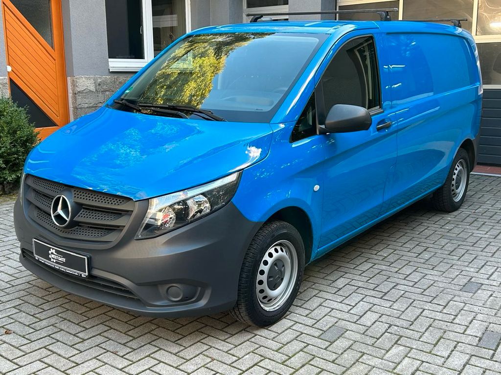 Image of Mercedes-Benz Vito
