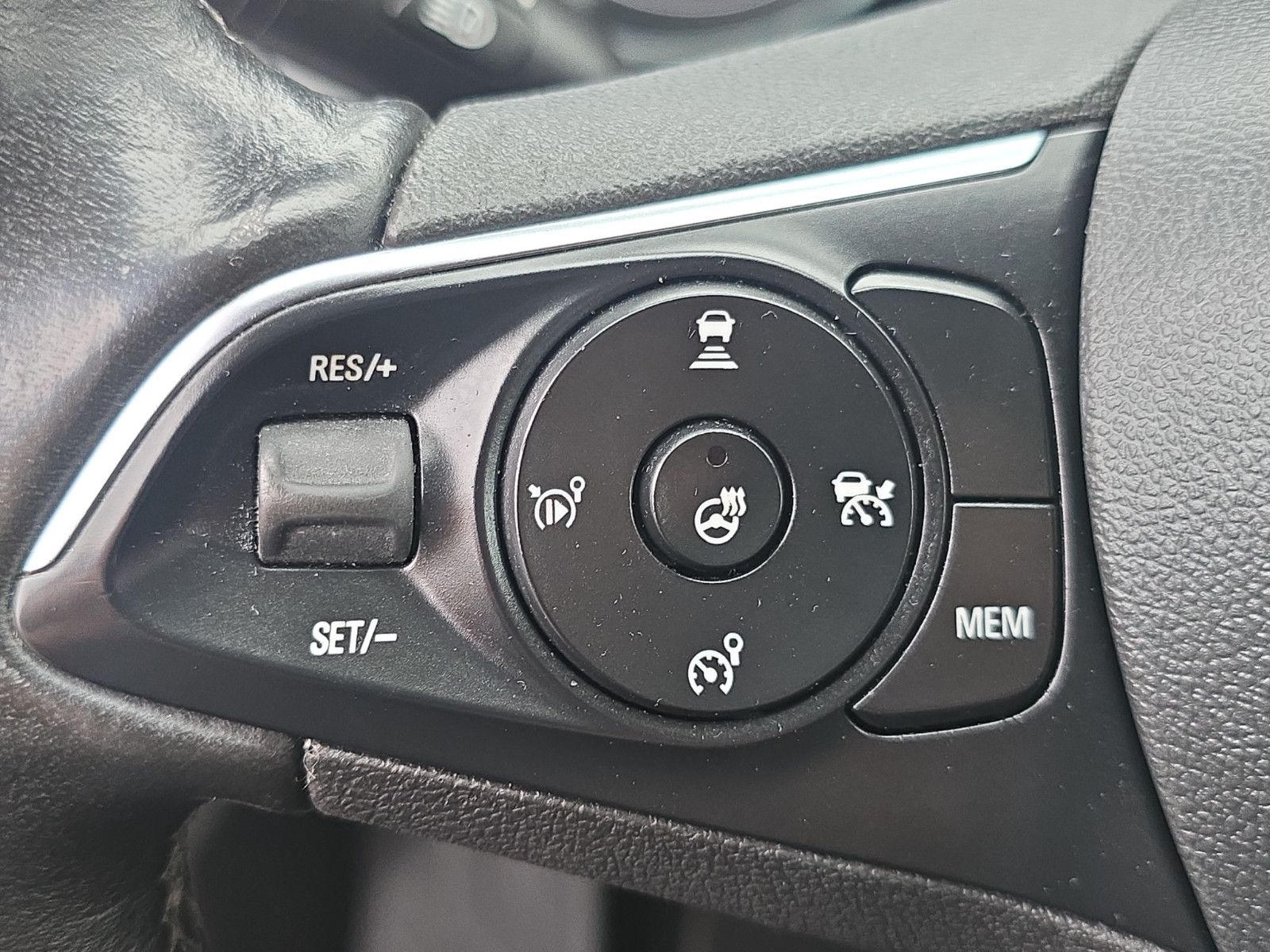 Fahrzeugabbildung Opel Grandland (X) Ultimate/360Kamera/LED/LEDER/NAVI