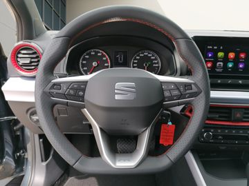 Fahrzeugabbildung SEAT Arona 1.0 TSI FR+DSG+TEMPOMAT+R-KAMERA+SITZHEIZ+