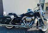 Harley-Davidson Road King Classic, wenig km, Garage - Offers