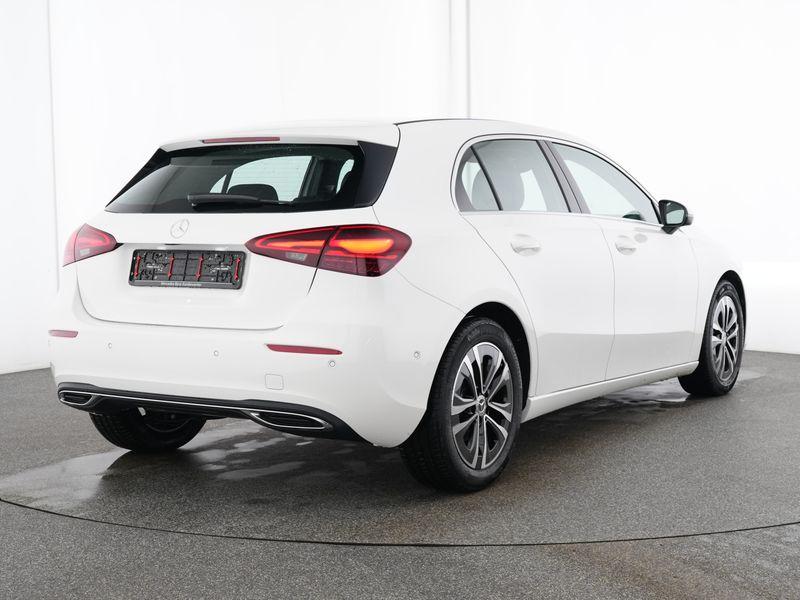 Mercedes-Benz A 180 Progressive/Multibeam/Cam/Smartphone-Intg