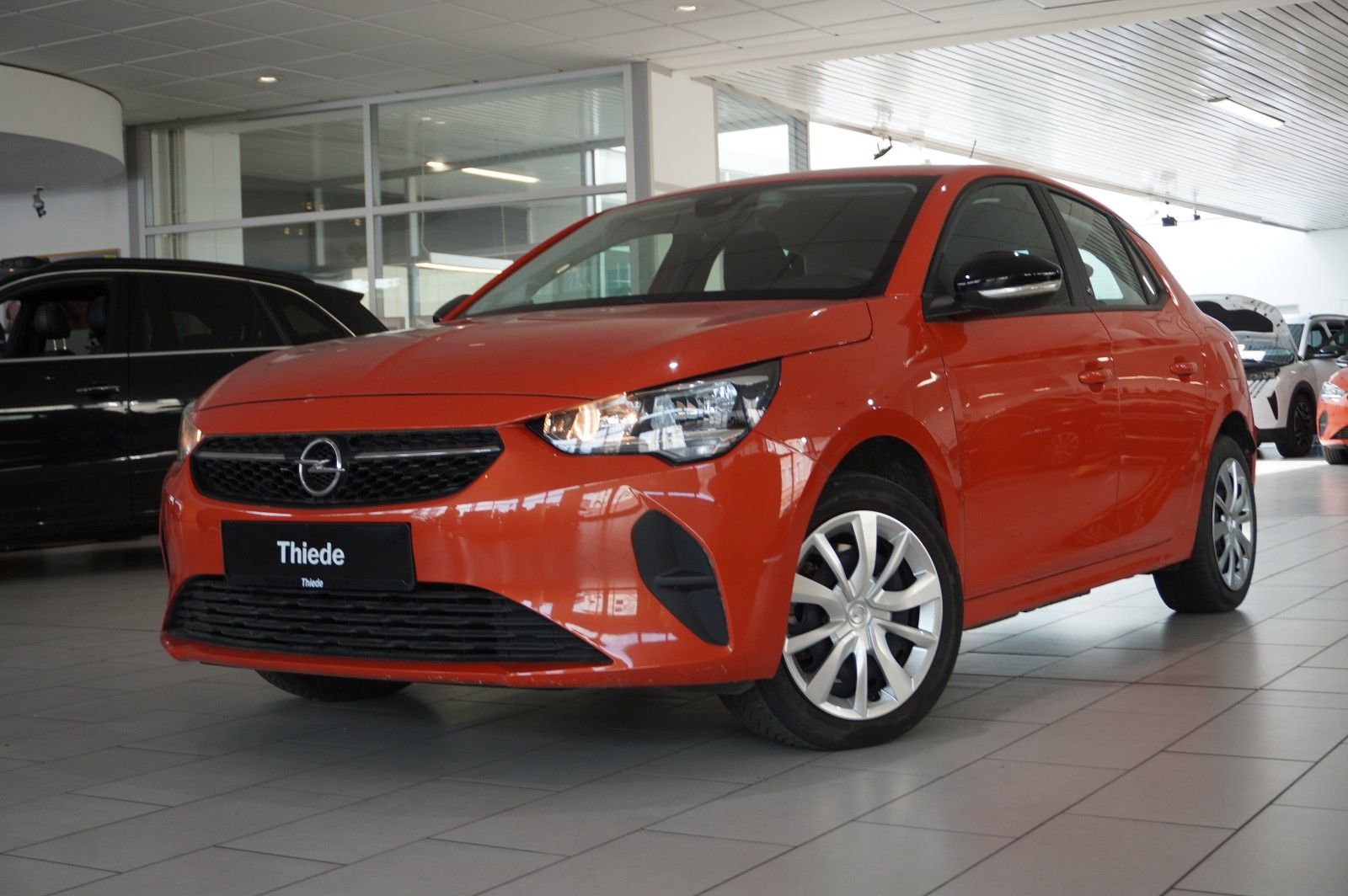 Fahrzeugabbildung Opel Corsa-e F EDITION 7KW NAVI/VIRT/TEMP/DAB/WÄRMEP.