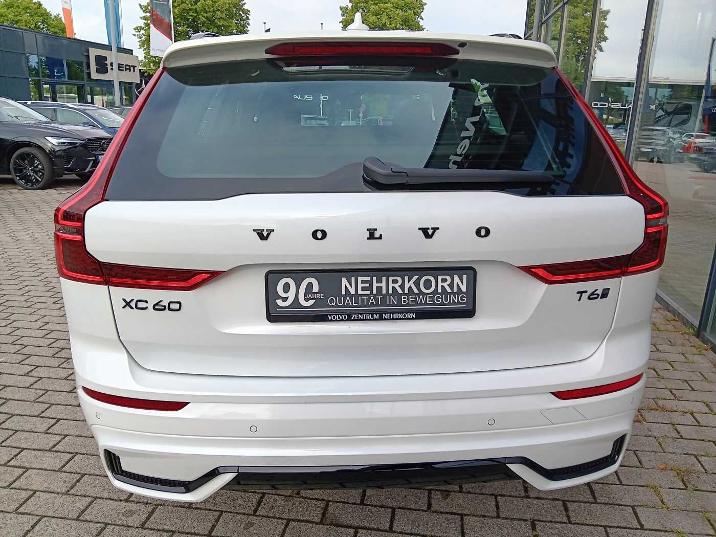 Fahrzeugabbildung Volvo XC60 T6 AWD Plus Black Edit. '26,6 Prozent Rabat