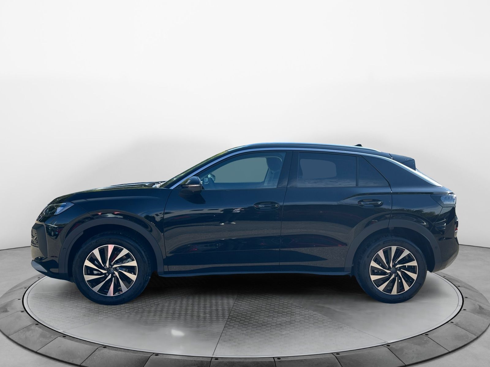 Volkswagen T-Roc - Bild 3