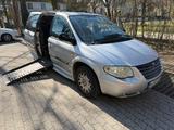 Chrysler Grand Voyager Limited 2.5 CRD Rollstuhl Rampe - Chrysler Grand Voyager: 2.5