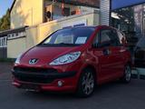 Peugeot 1007 AUTOMATIK/ALLWETTER/CLIMA/TÜV BIS 02/27 - gebrauchte Peugeot 1007 aus dem Jahr 2009