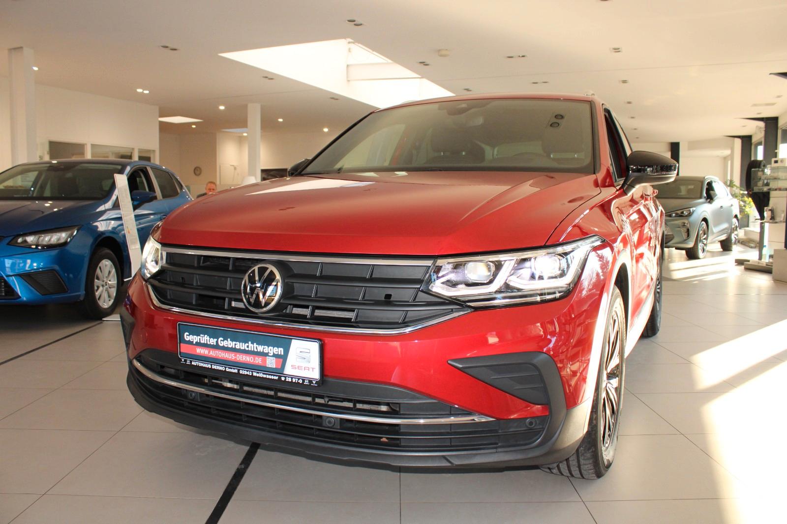 Volkswagen Tiguan MATRIX*Navi*ACC*Carplay*DAB